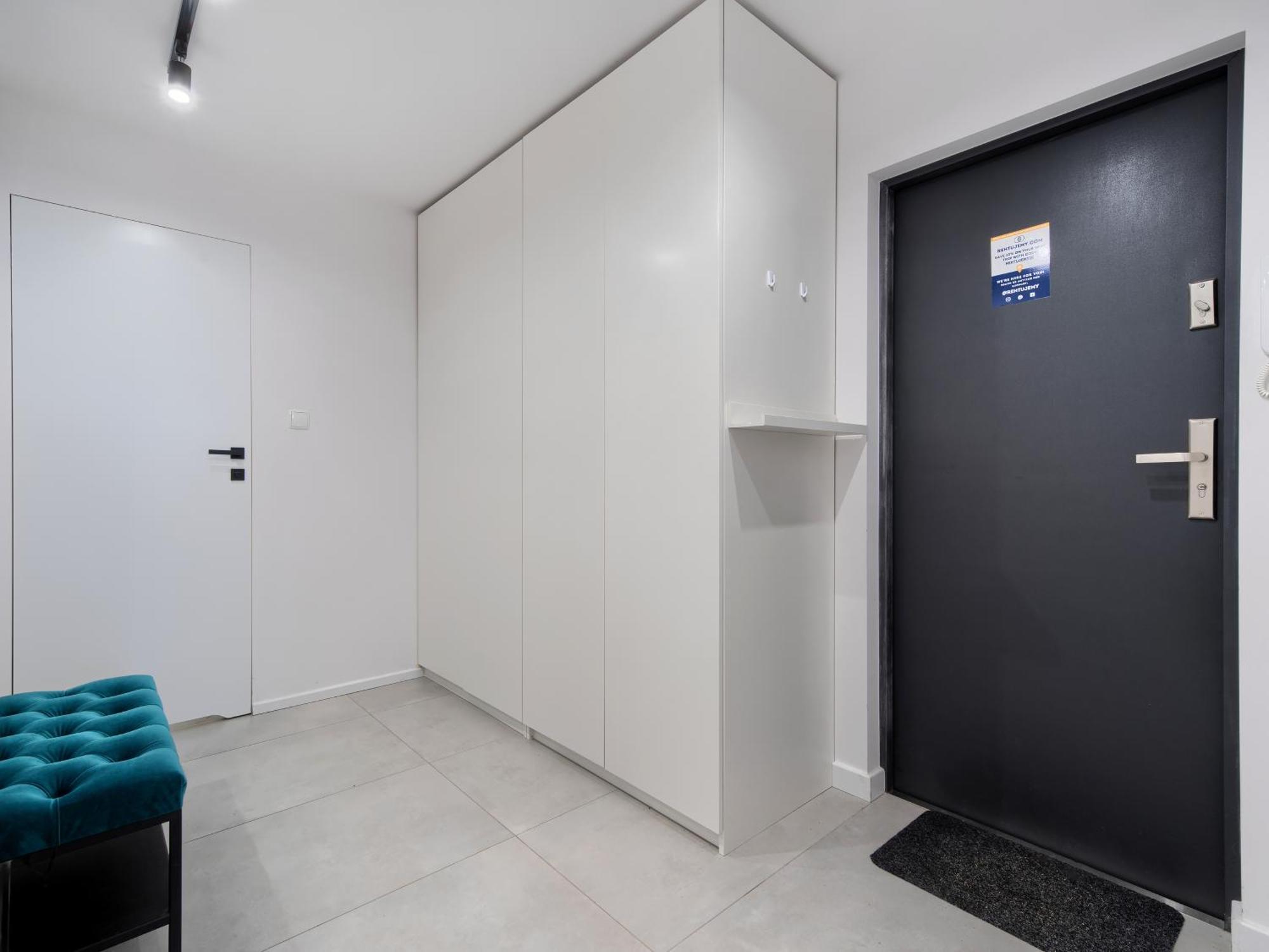 Seaside Retreat Gdansk - 64M2, Parking, Workspace- By Rentujemy Εξωτερικό φωτογραφία
